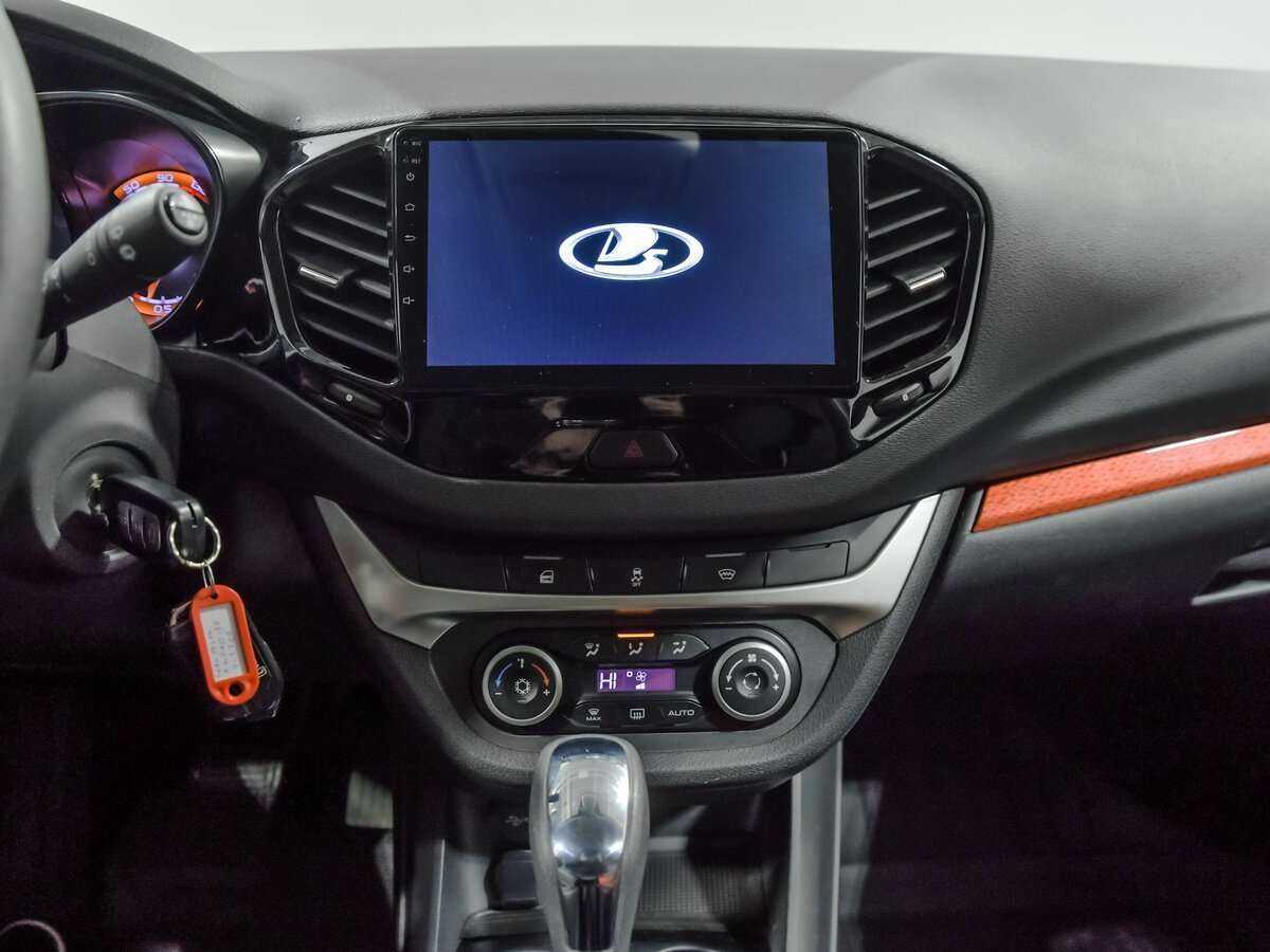 Lada (ВАЗ) Vesta SW Cross, 2020 - Фото №8