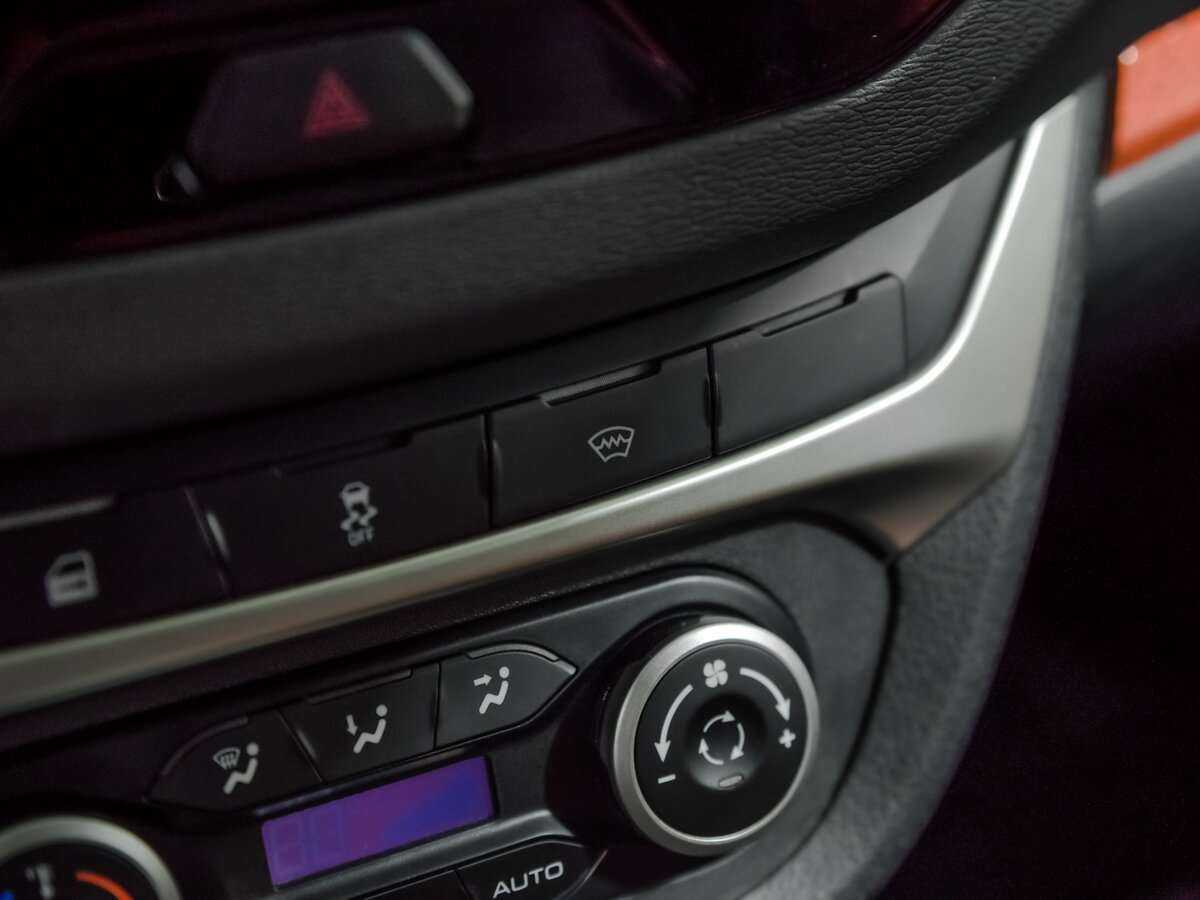 Lada (ВАЗ) Vesta SW Cross, 2020 - Фото №9