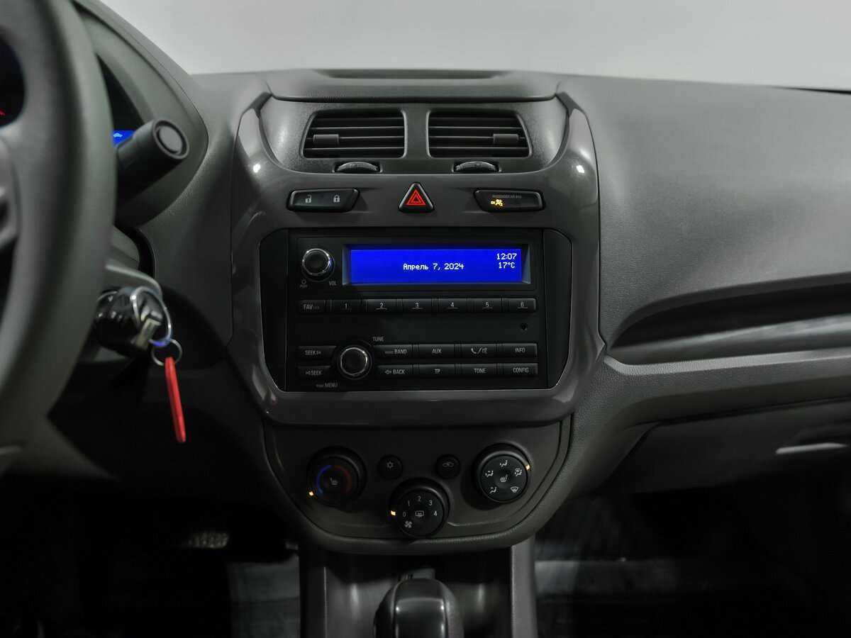 Chevrolet Cobalt, 2021 - Фото №8