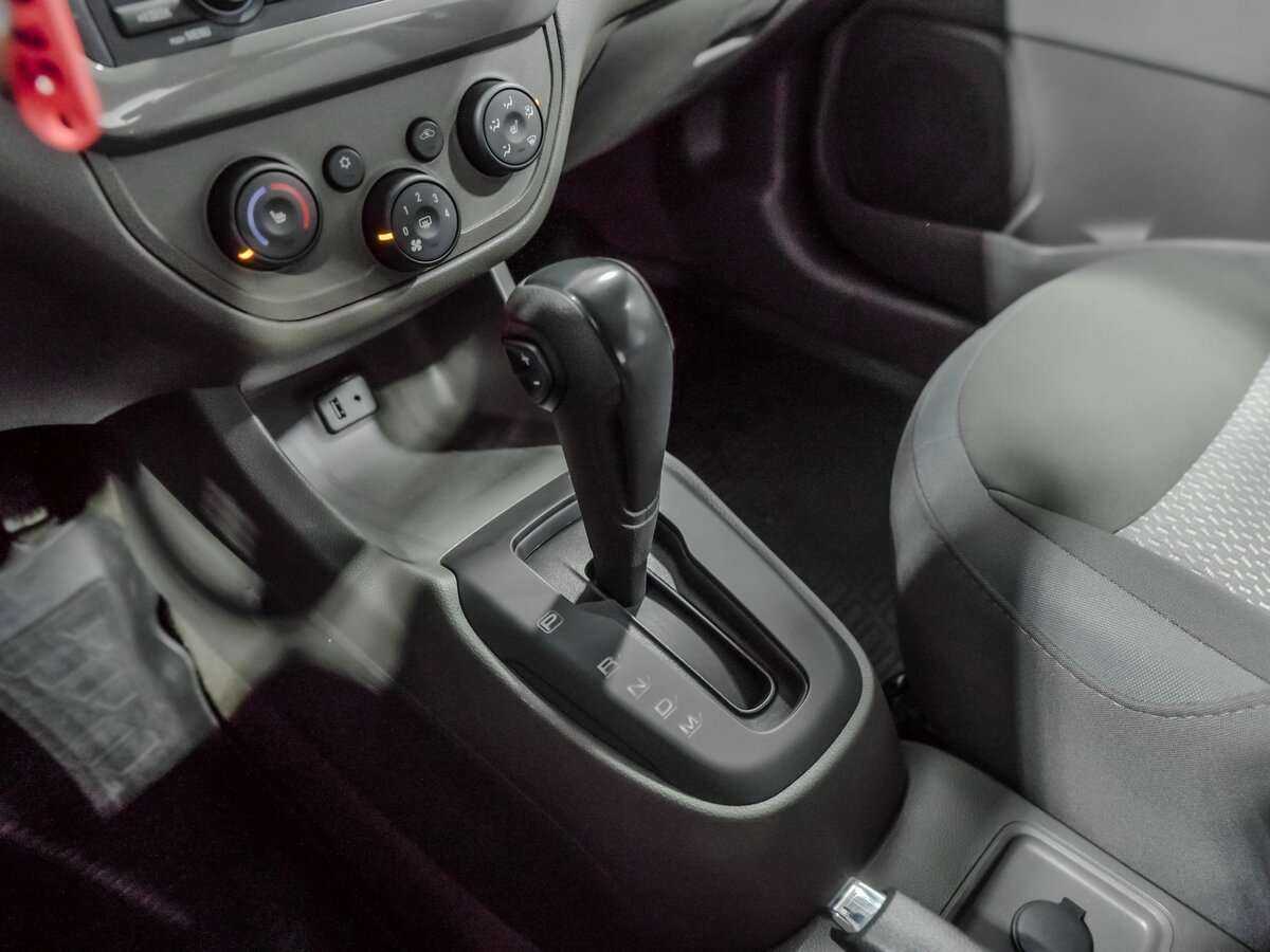 Chevrolet Cobalt, 2021 - Фото №9