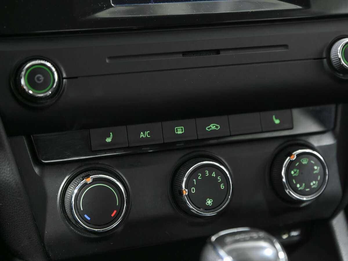 Skoda Octavia, 2016 - Фото №11