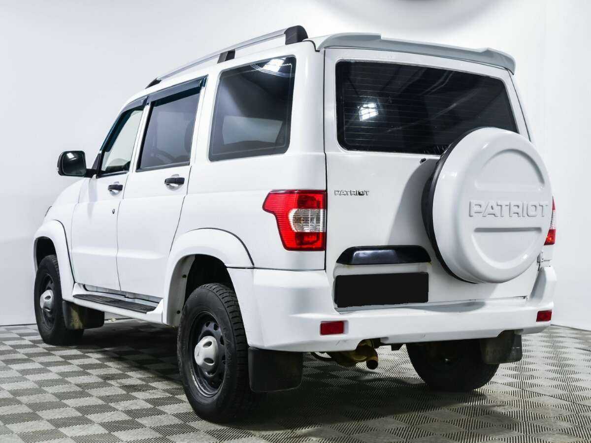 УАЗ Patriot, 2017 - Фото №5