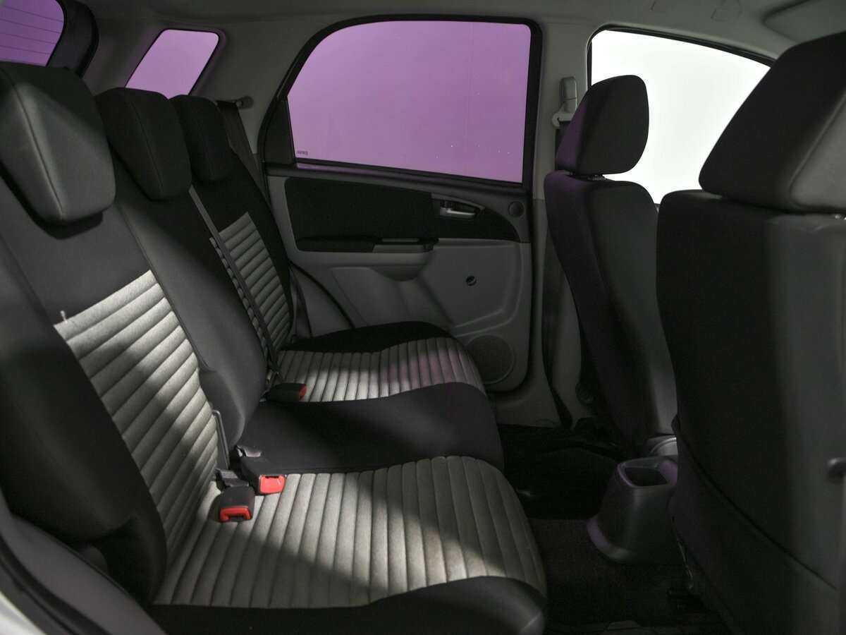 Suzuki SX4, 2013 - Фото №12