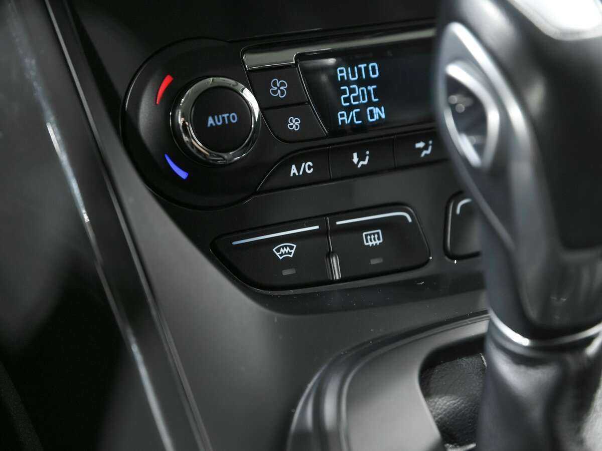 Ford Kuga, 2016 - Фото №11