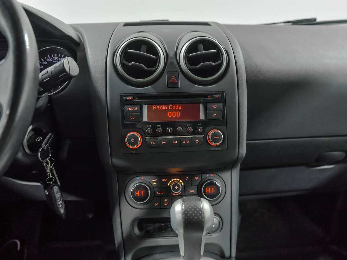 Nissan Qashqai, 2012 - Фото №10