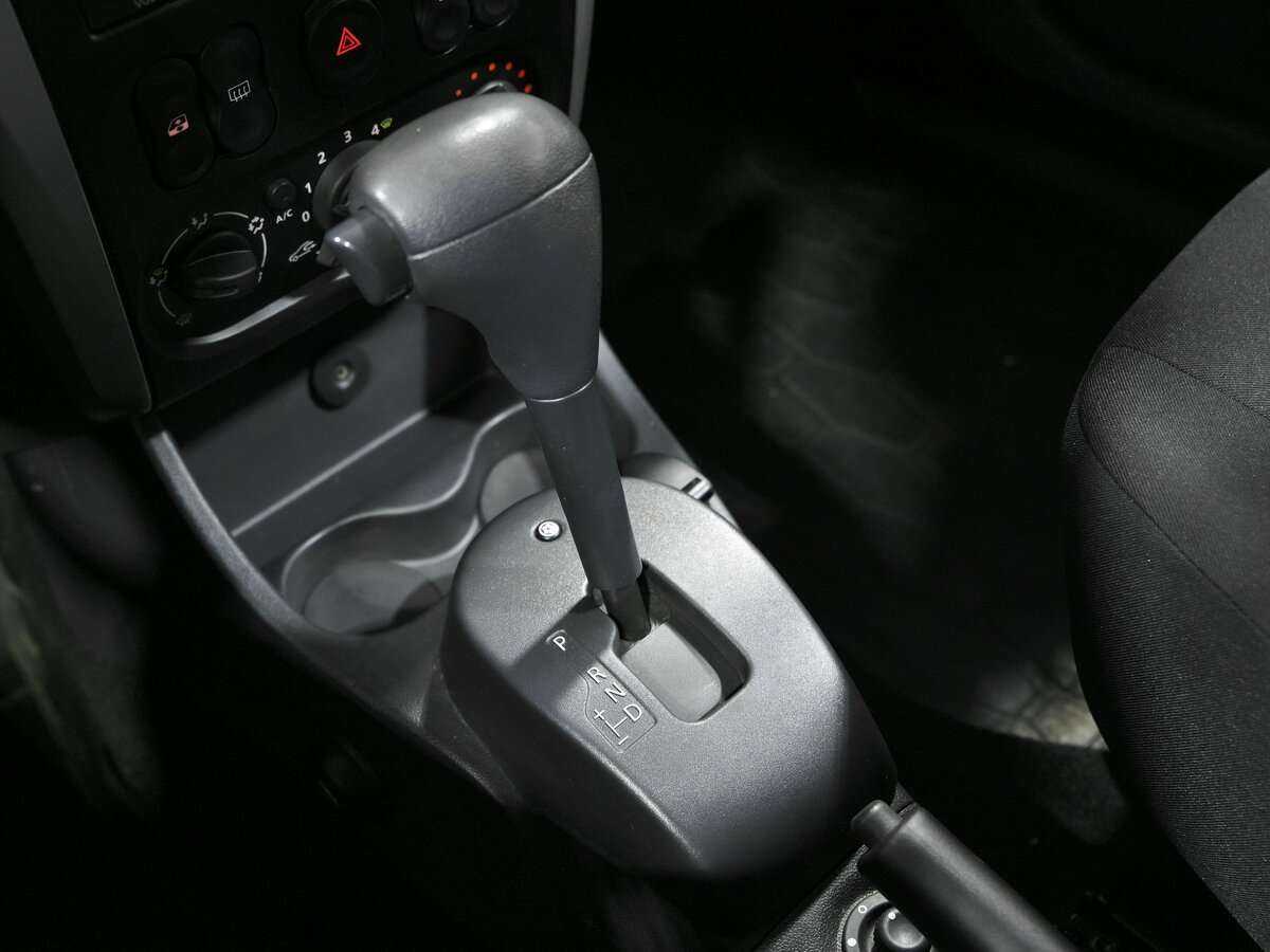 Nissan Almera, 2018 - Фото №10