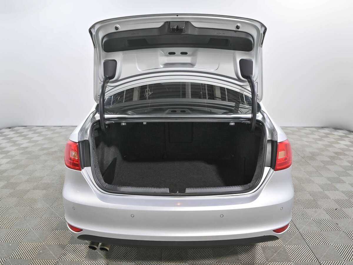 Volkswagen Jetta, 2013 - Фото №16