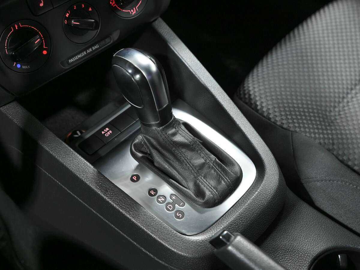 Volkswagen Jetta, 2013 - Фото №10