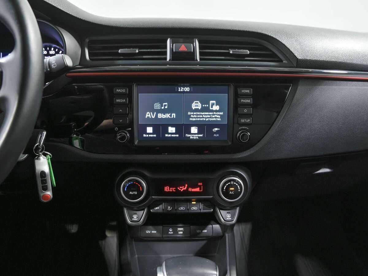 Kia Rio X-Line, 2020 - Фото №10