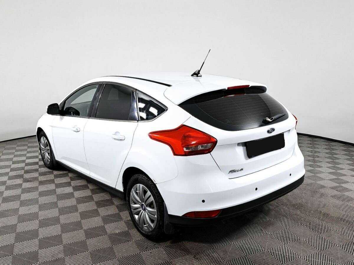 Ford Focus, 2018 - Фото №6