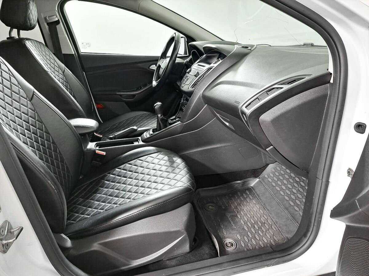 Ford Focus, 2018 - Фото №10