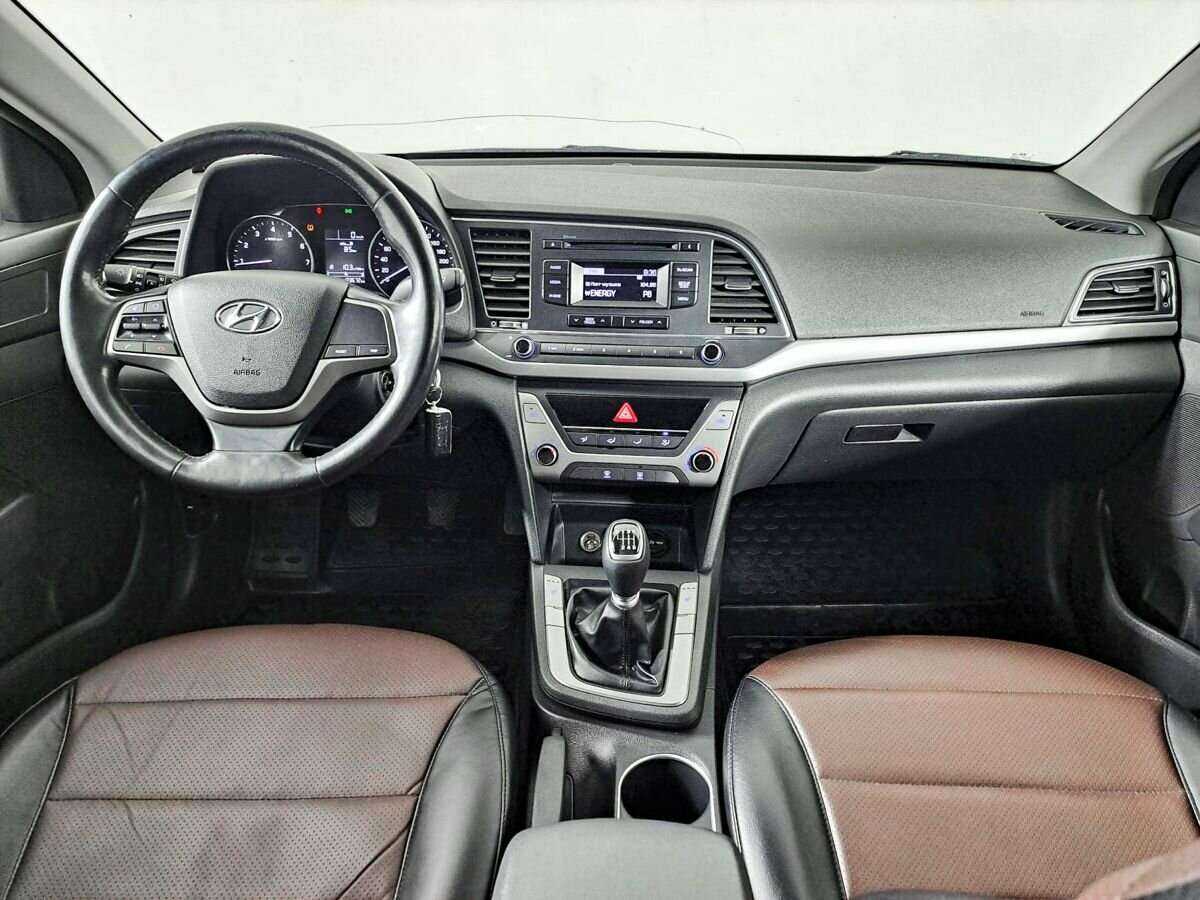 Hyundai Elantra, 2017 - Фото №11
