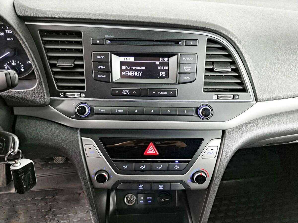 Hyundai Elantra, 2017 - Фото №12