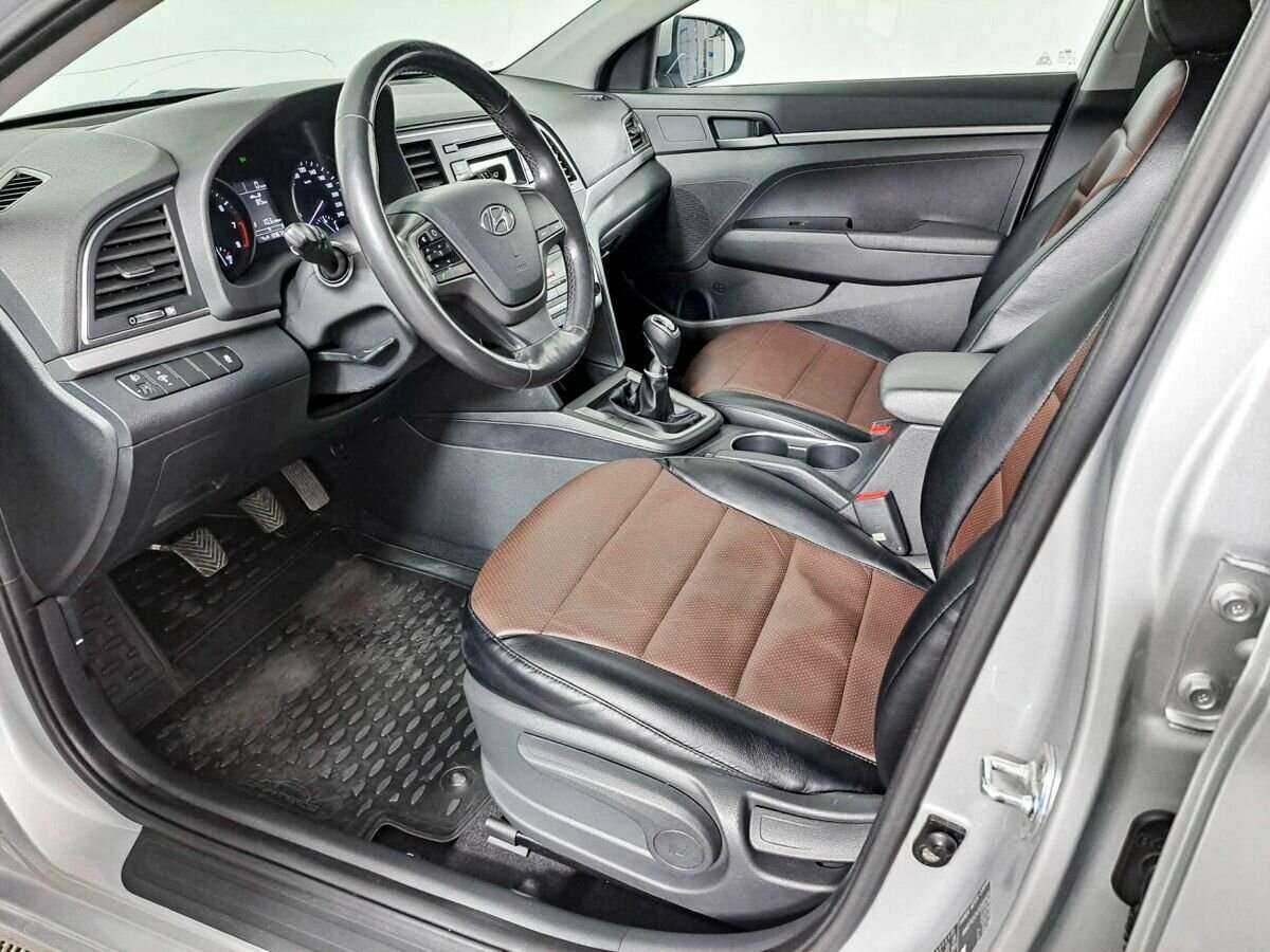Hyundai Elantra, 2017 - Фото №13