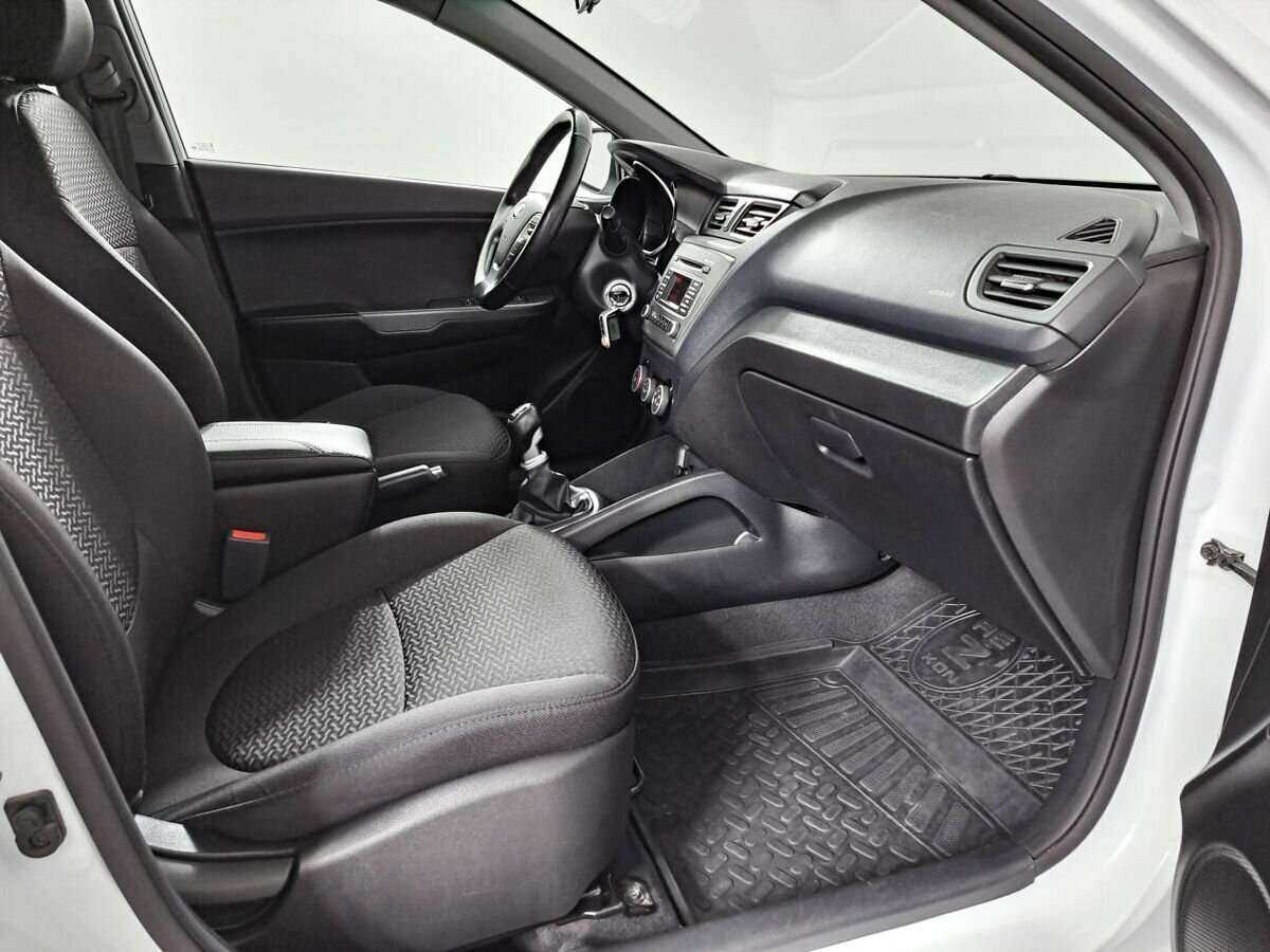Kia Rio, 2017 - Фото №8
