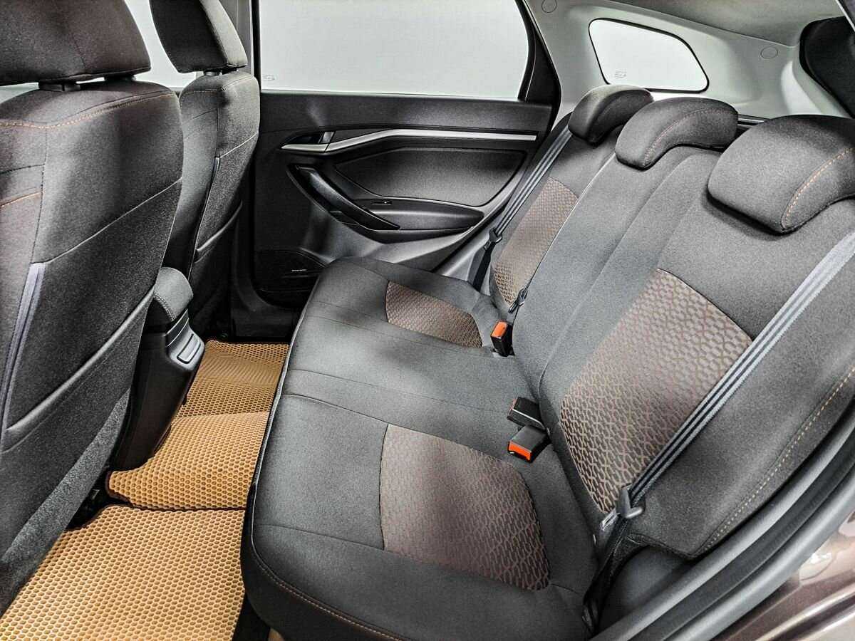 Lada (ВАЗ) Vesta SW, 2019 - Фото №9