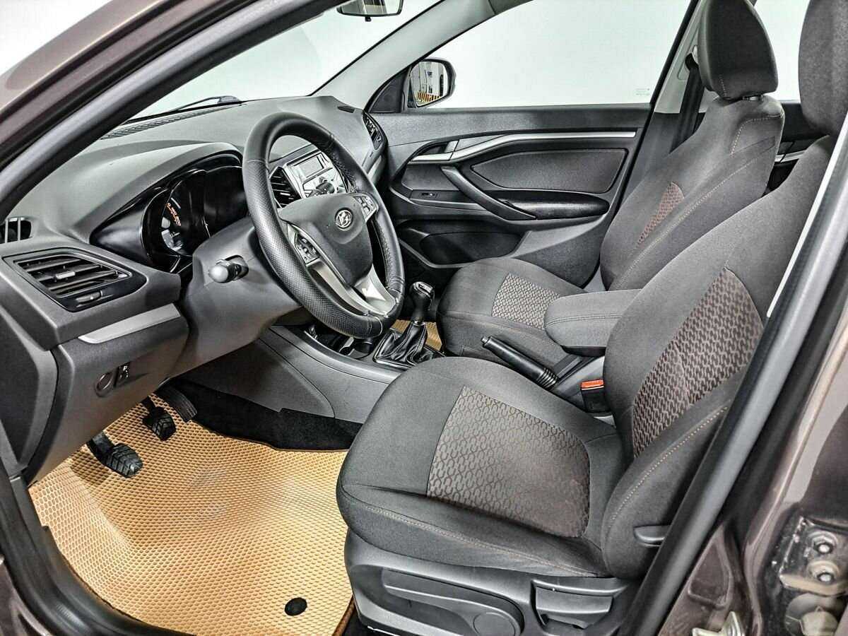 Lada (ВАЗ) Vesta SW, 2019 - Фото №13