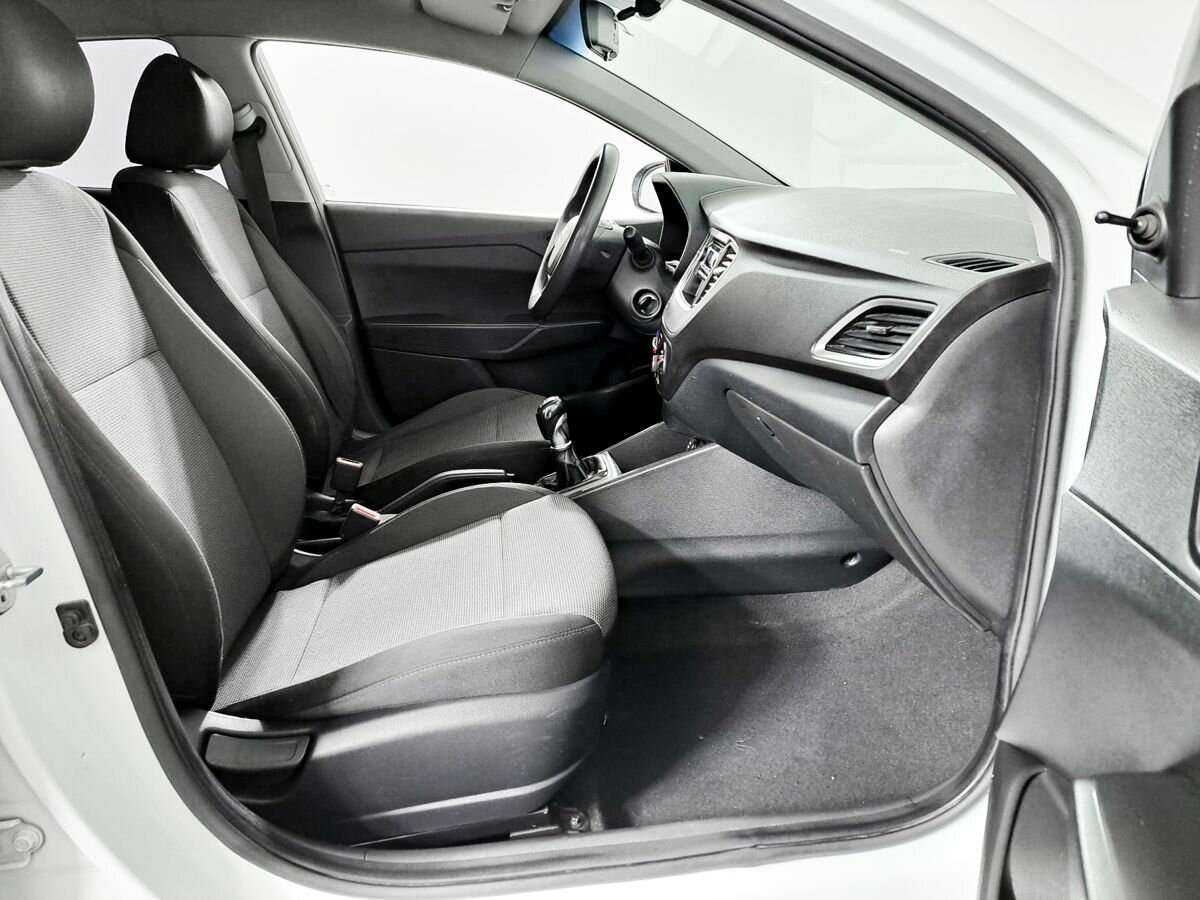 Hyundai Solaris, 2017 - Фото №8