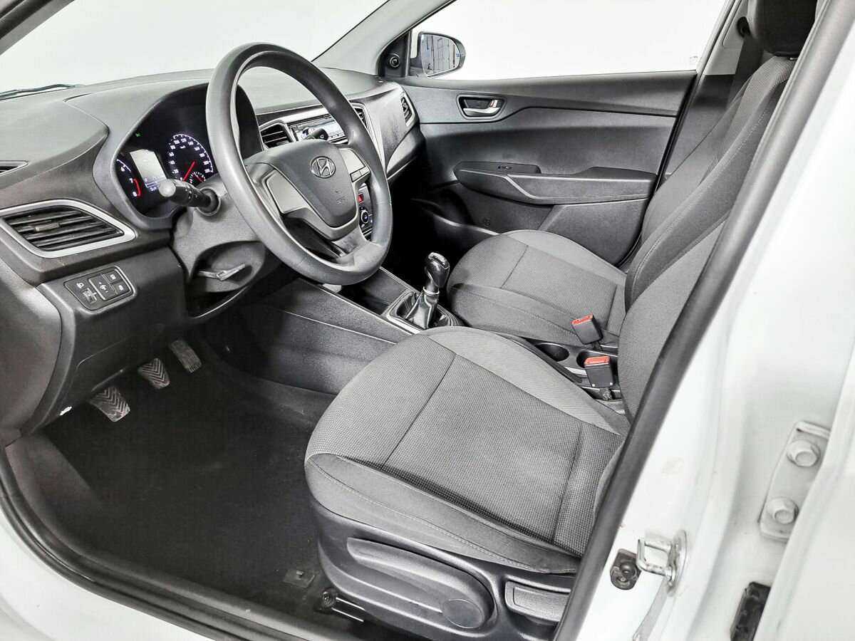 Hyundai Solaris, 2017 - Фото №13