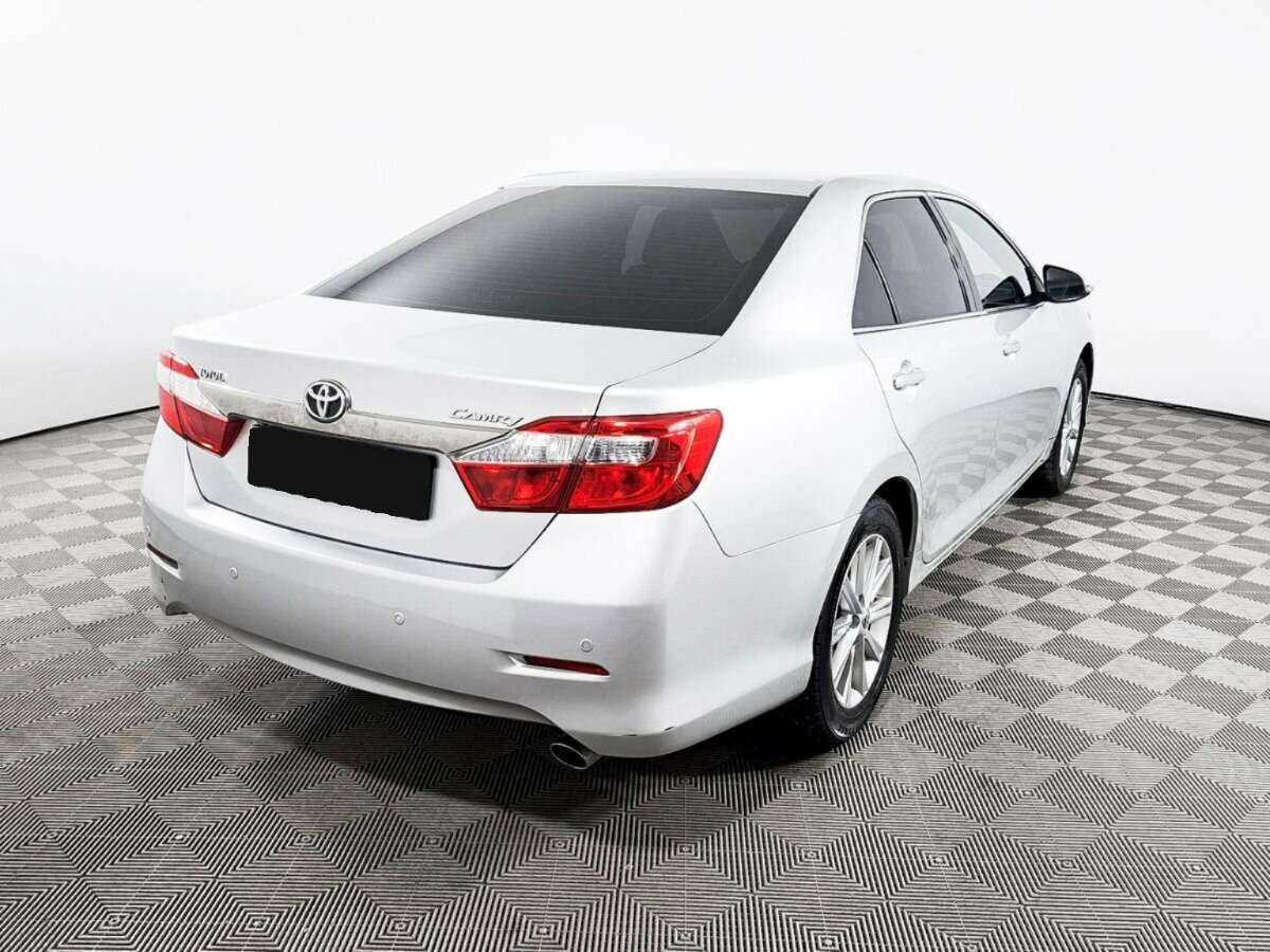 Toyota Camry, 2014 - Фото №3