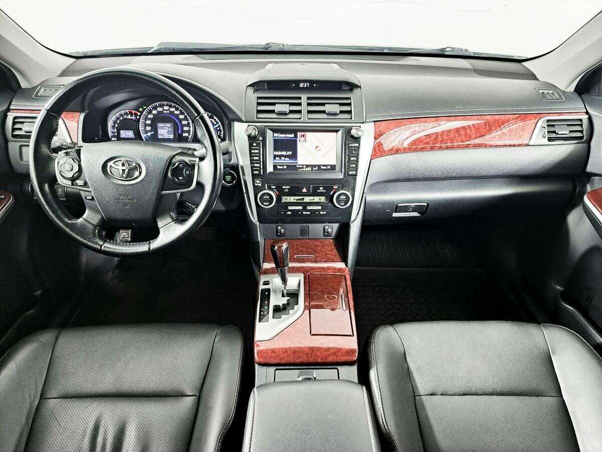 Toyota Camry, 2014 - Фото №9