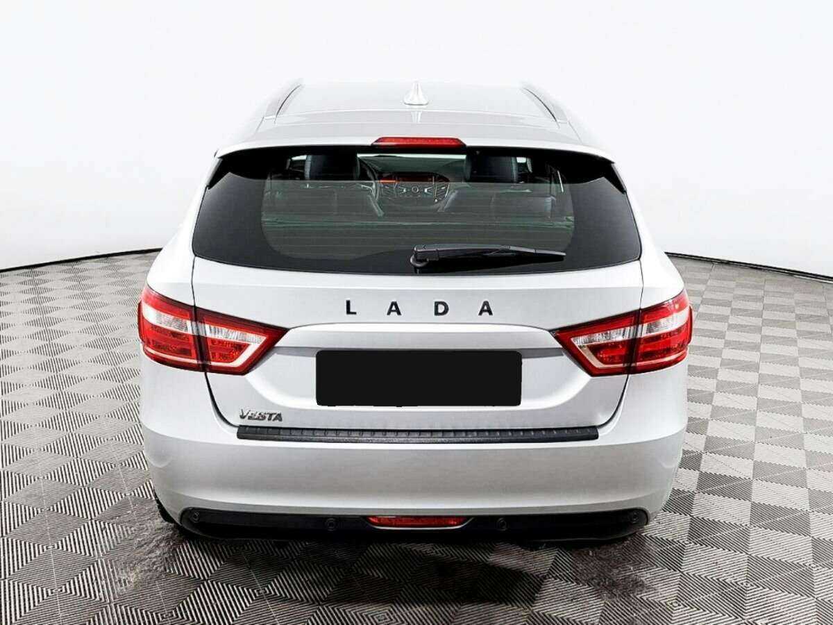 Lada (ВАЗ) Vesta SW, 2019 - Фото №5