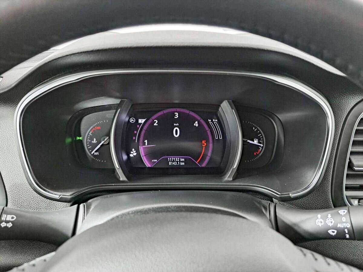 Renault Megane, 2019 - Фото №10