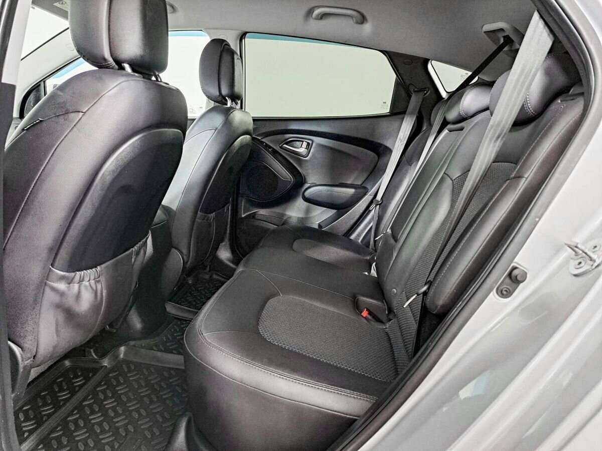 Hyundai ix35, 2012 - Фото №9