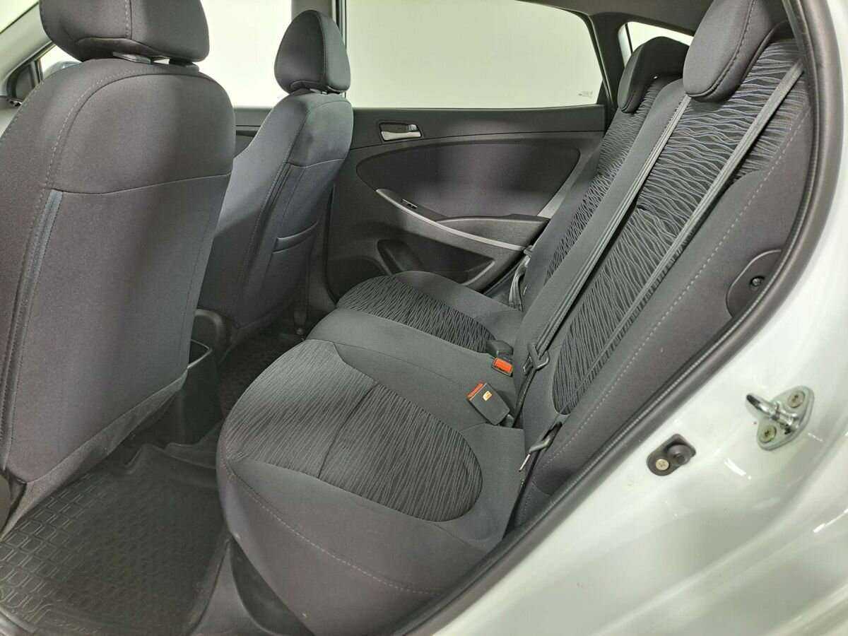 Hyundai Solaris, 2014 - Фото №9