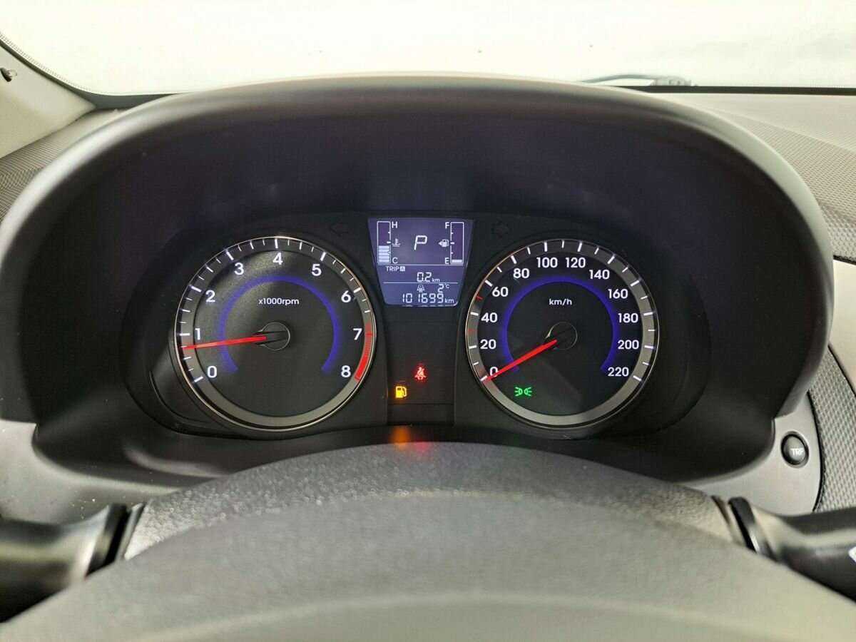 Hyundai Solaris, 2014 - Фото №10