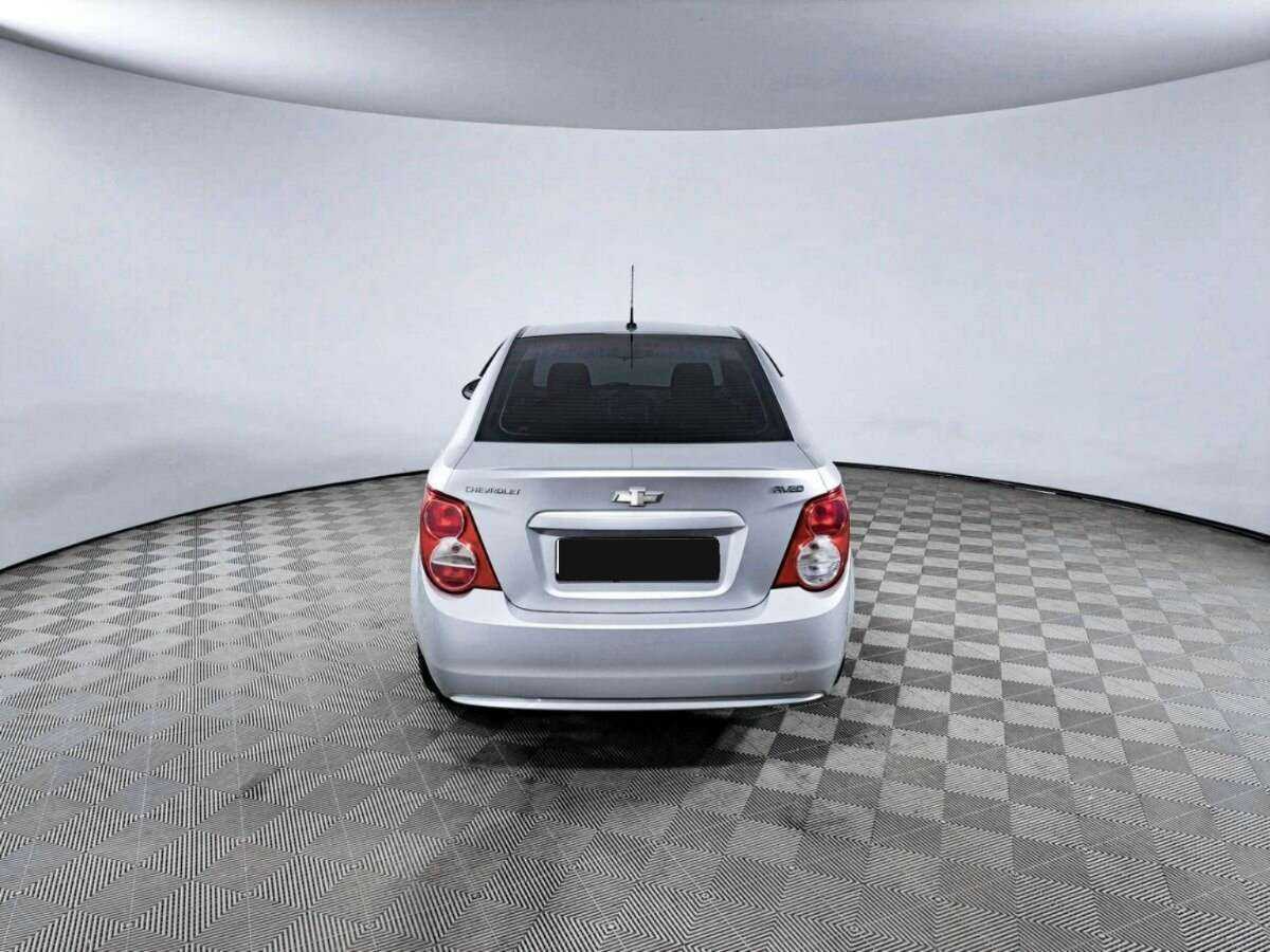 Chevrolet Aveo, 2012 - Фото №5
