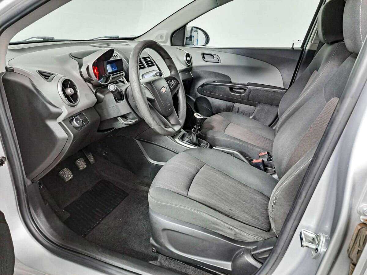 Chevrolet Aveo, 2012 - Фото №13