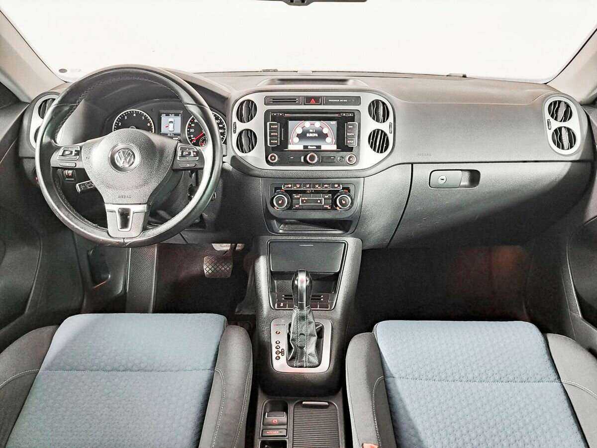 Volkswagen Tiguan, 2013 - Фото №11