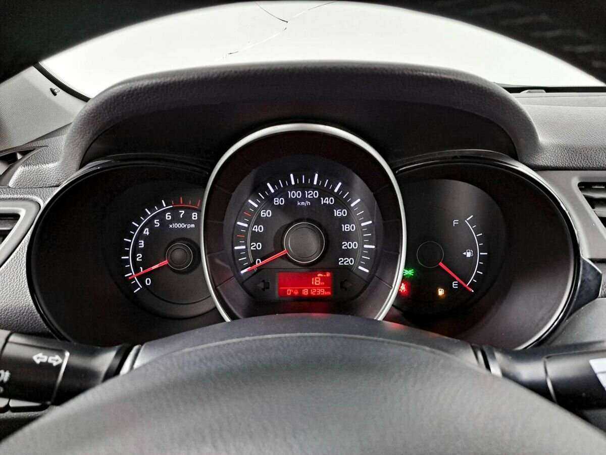 Kia Rio, 2015 - Фото №10