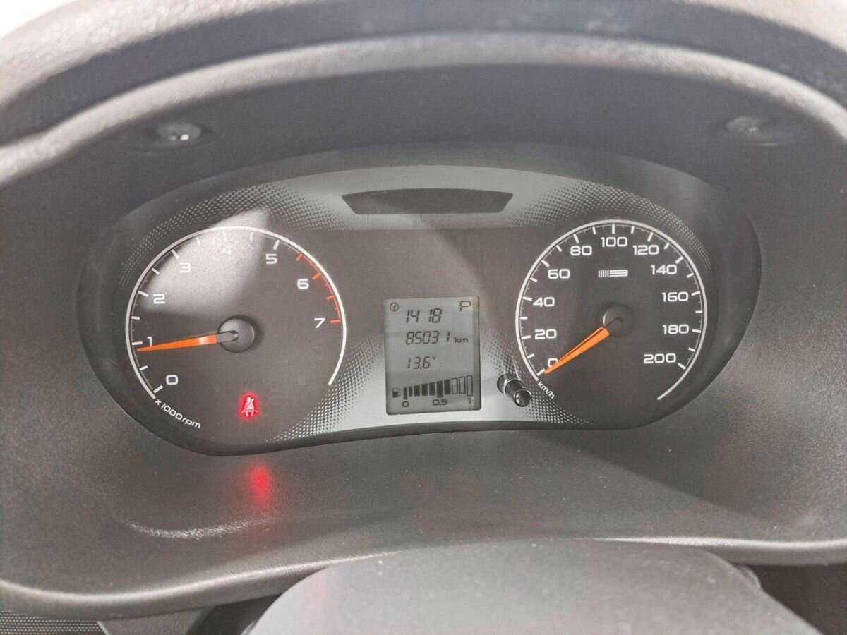 Lada (ВАЗ) Granta, 2013 - Фото №10