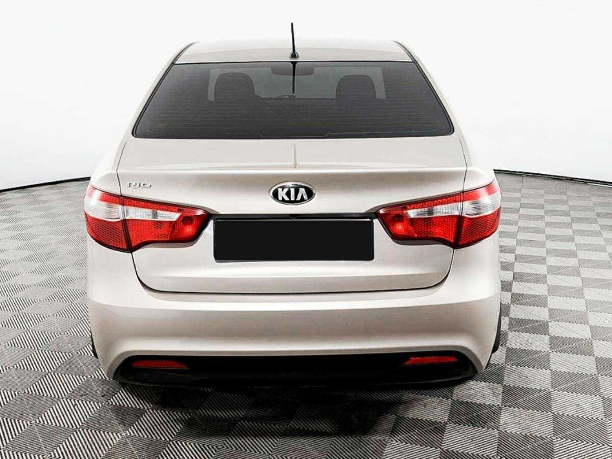 Kia Rio 5-speed, 2013 - Фото №5