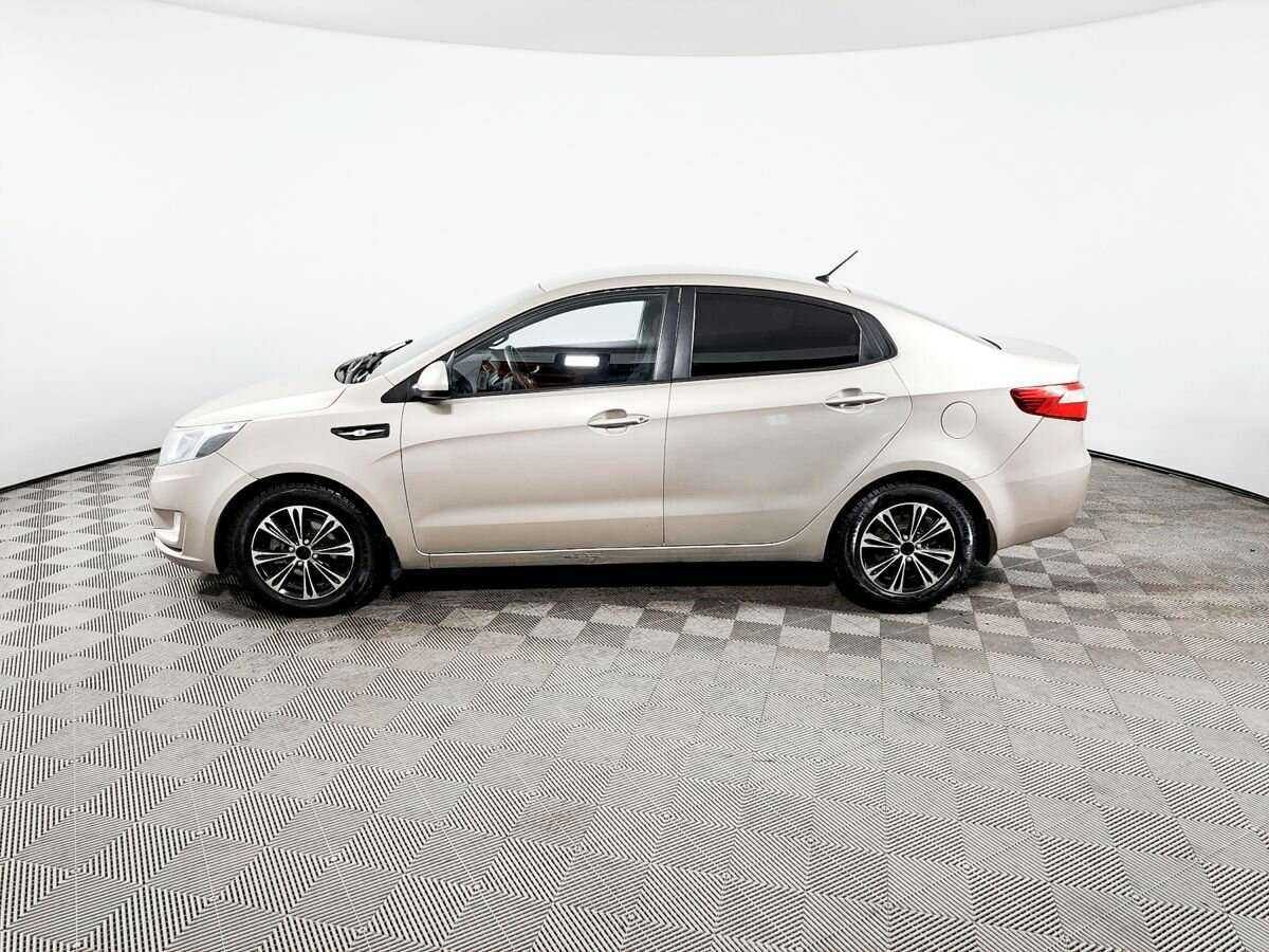 Kia Rio 5-speed, 2013 - Фото №7