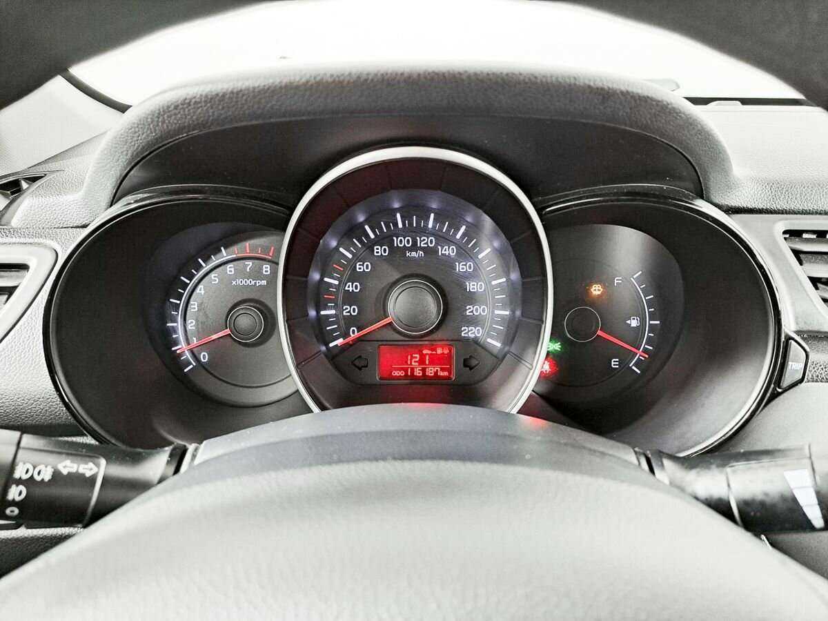Kia Rio 5-speed, 2013 - Фото №10