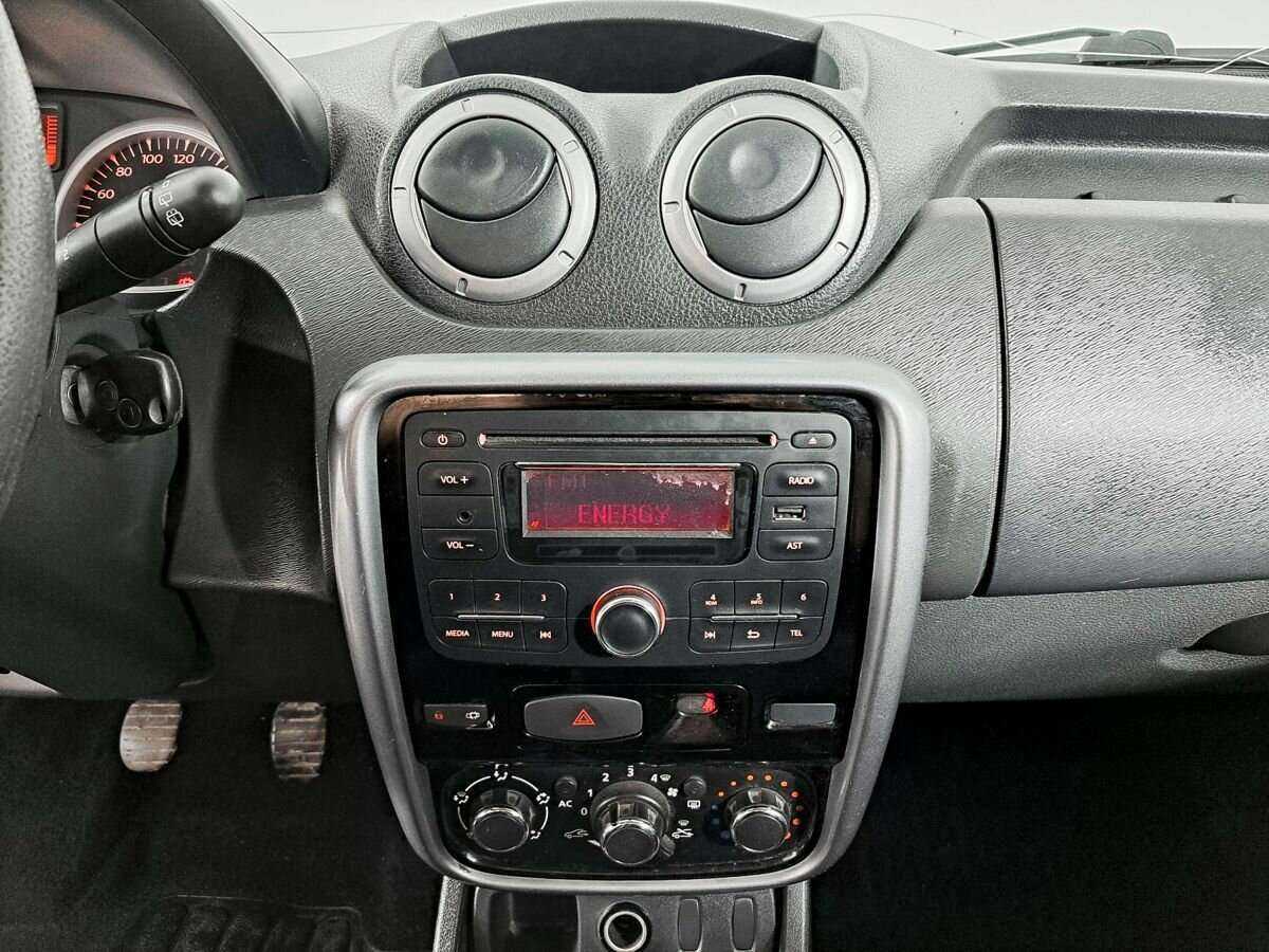 Renault Duster, 2012 - Фото №12