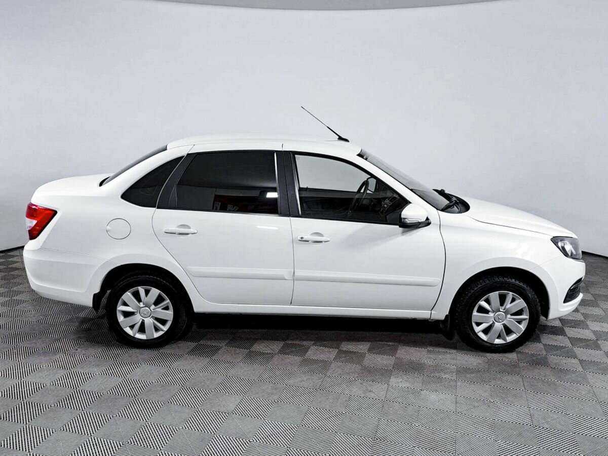 Lada (ВАЗ) Granta, 2020 - Фото №3