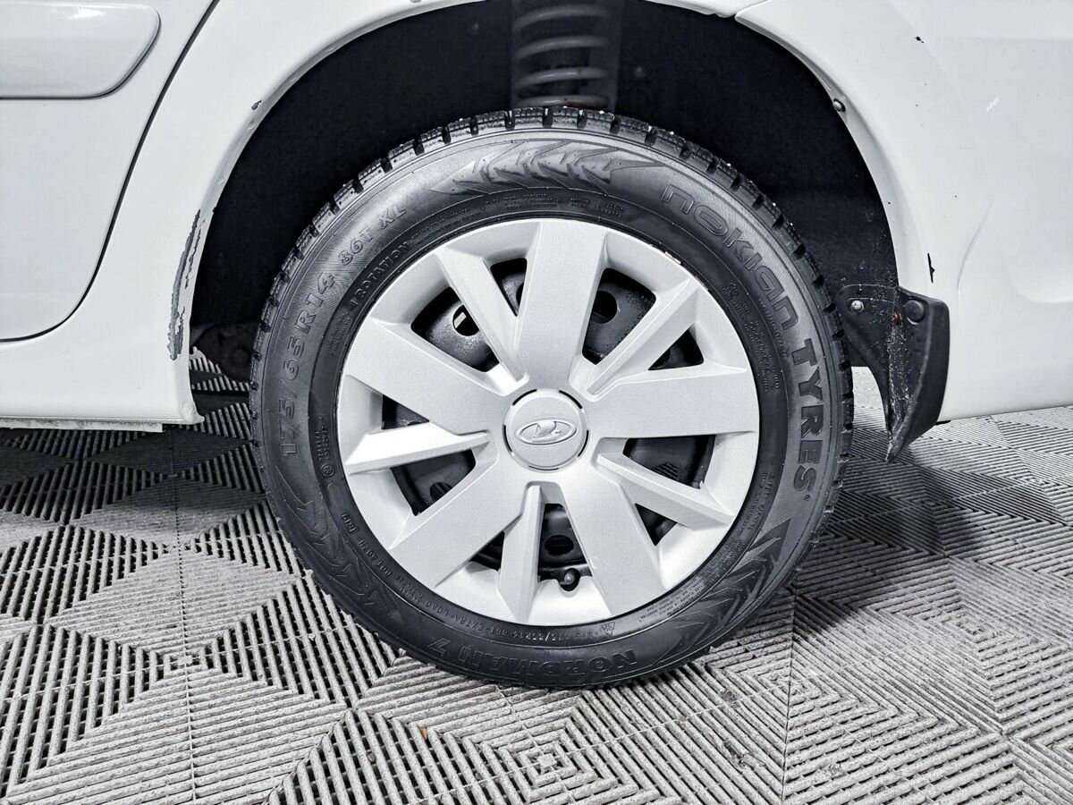 Lada (ВАЗ) Granta, 2020 - Фото №17