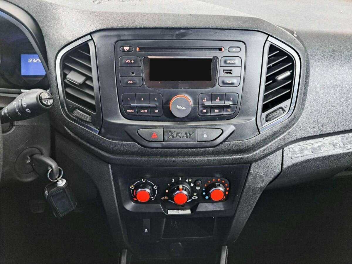 Lada (ВАЗ) XRAY, 2017 - Фото №12