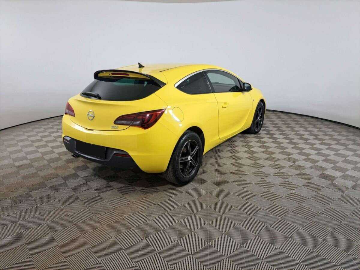 Opel Astra GTC, 2013 - Фото №4