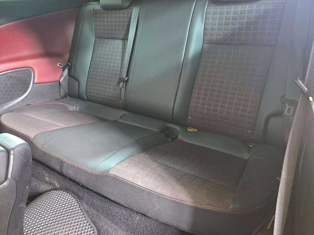 Opel Astra GTC, 2013 - Фото №9