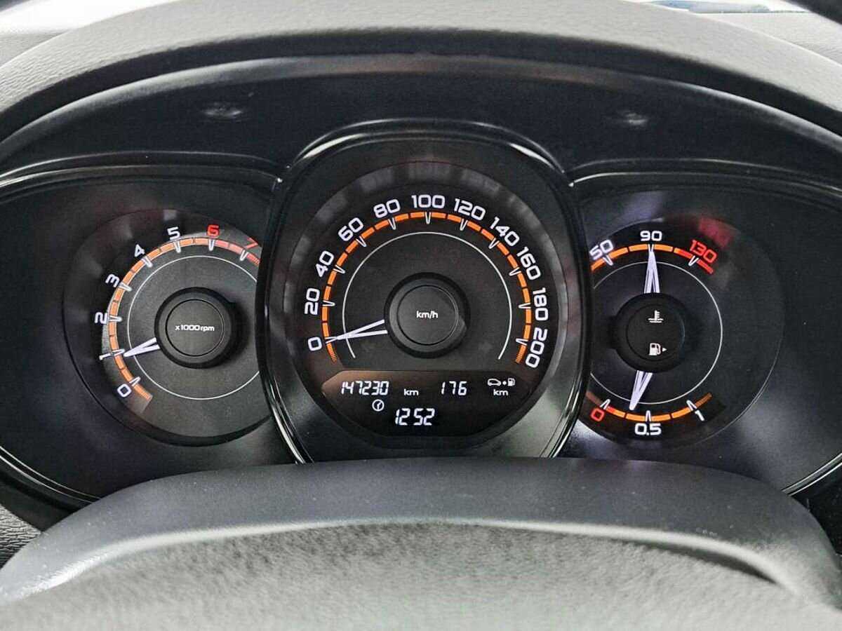 Lada (ВАЗ) Vesta, 2018 - Фото №11