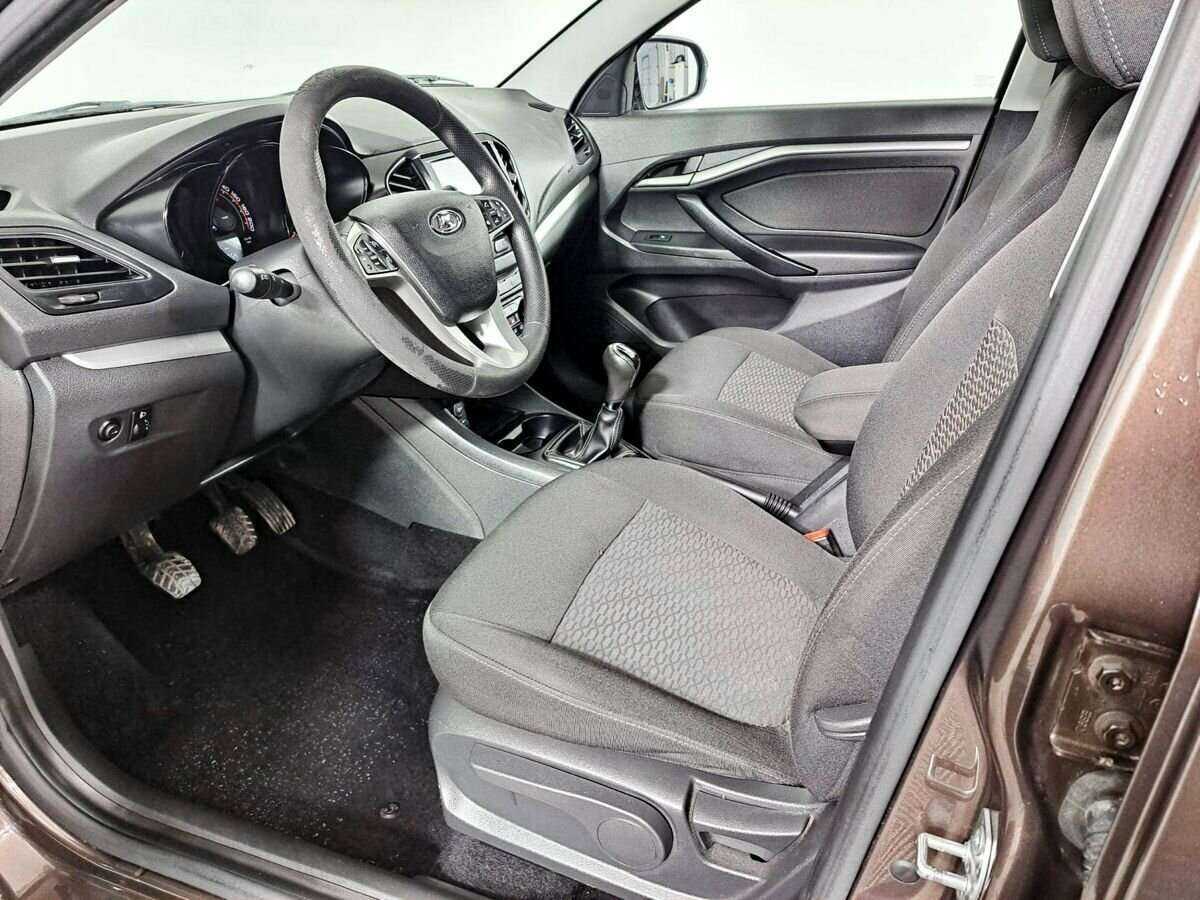 Lada (ВАЗ) Vesta, 2018 - Фото №12