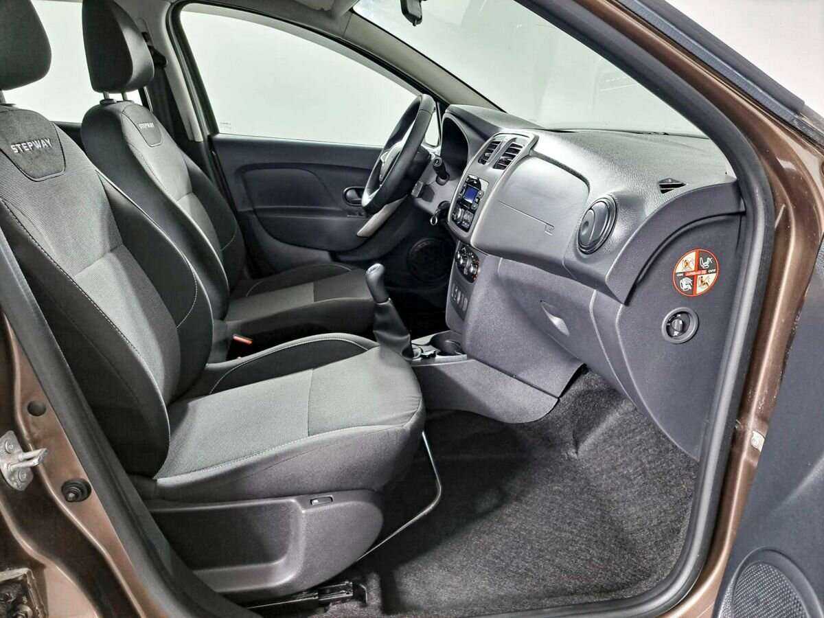 Renault Sandero Stepway, 2020 - Фото №8