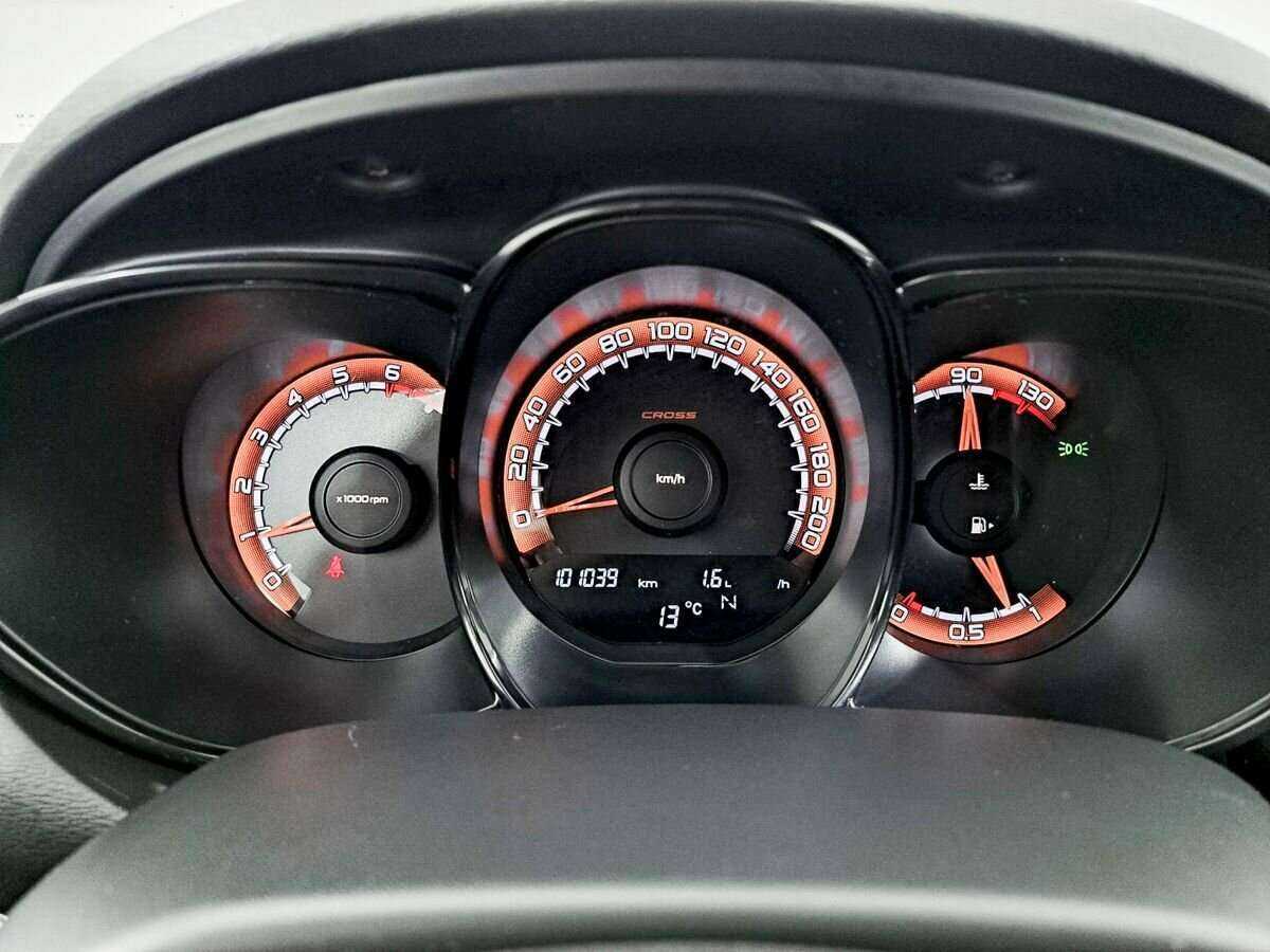 Lada (ВАЗ) Vesta SW Cross, 2019 - Фото №10