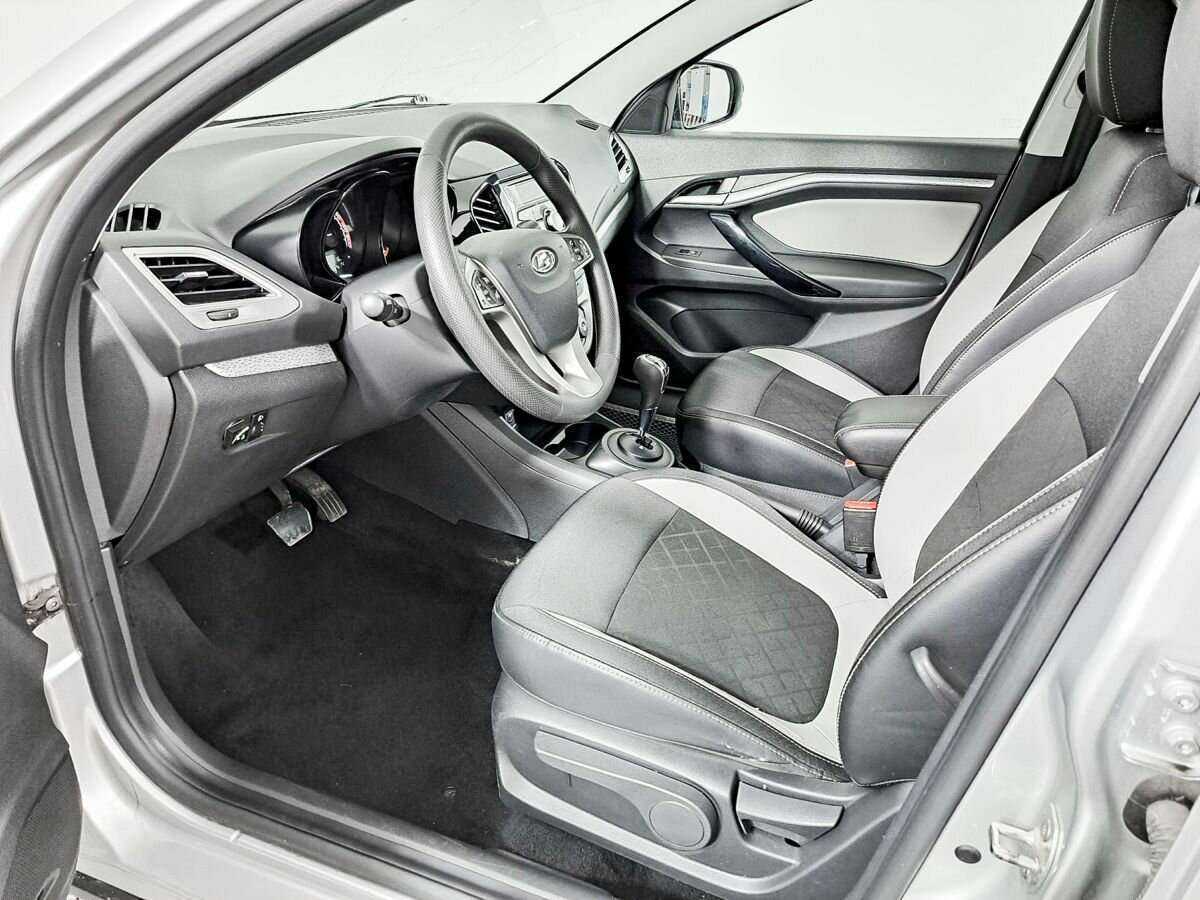 Lada (ВАЗ) Vesta SW Cross, 2019 - Фото №13