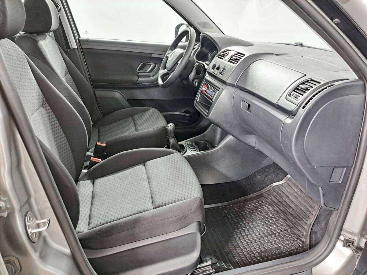 Skoda Fabia, 2013 - Фото №8